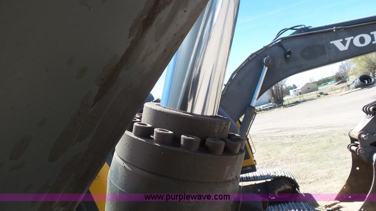 image for item L2195 2006 Volvo EC240BL C excavator