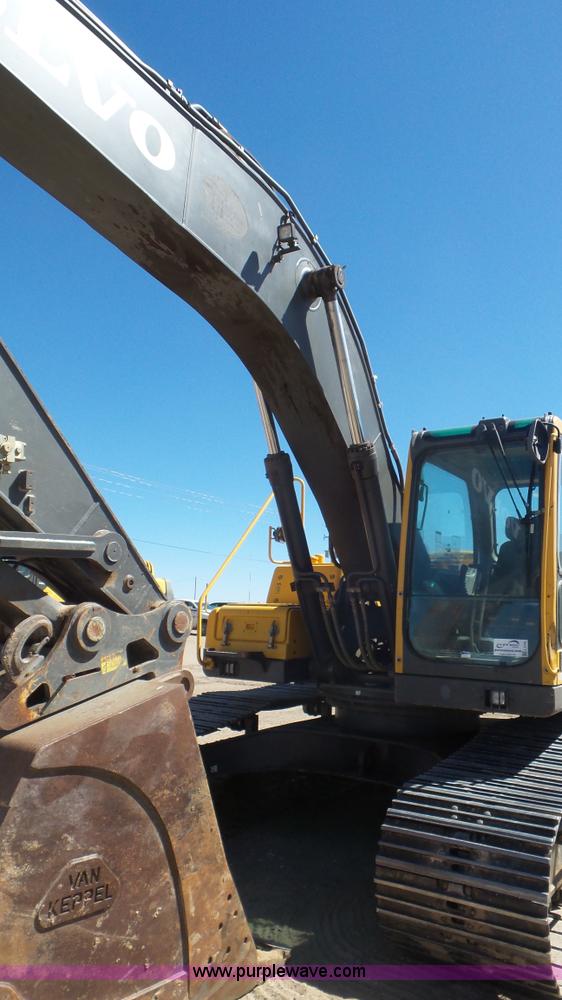 image for item L2195 2006 Volvo EC240BL C excavator