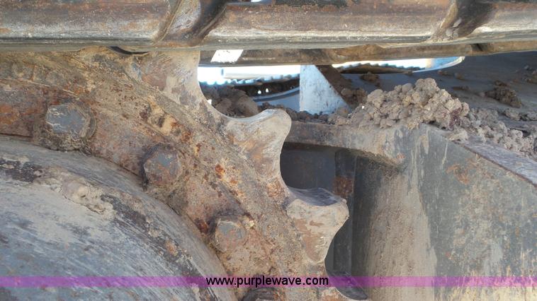 image for item L2195 2006 Volvo EC240BL C excavator