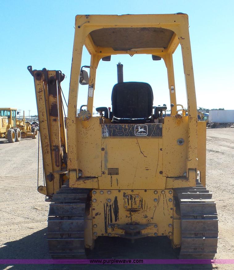 image for item L2196 1996 John Deere 450G LT Series IV pipelayer