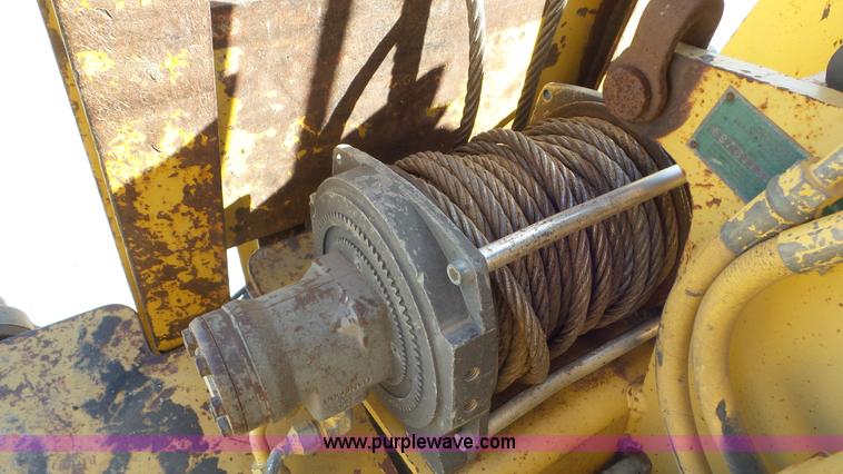 image for item L2196 1996 John Deere 450G LT Series IV pipelayer