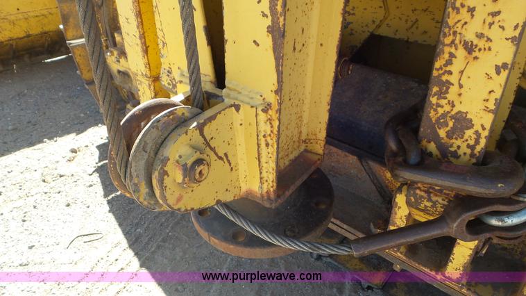 image for item L2196 1996 John Deere 450G LT Series IV pipelayer