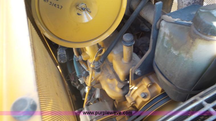 image for item L2196 1996 John Deere 450G LT Series IV pipelayer