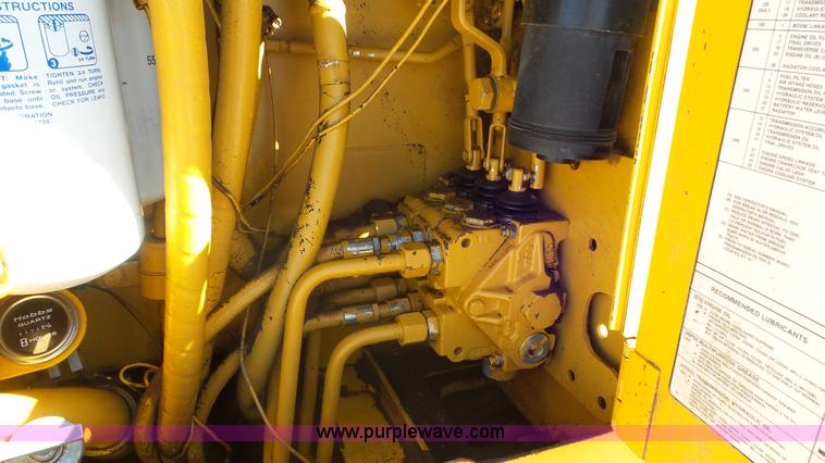 image for item L2196 1996 John Deere 450G LT Series IV pipelayer