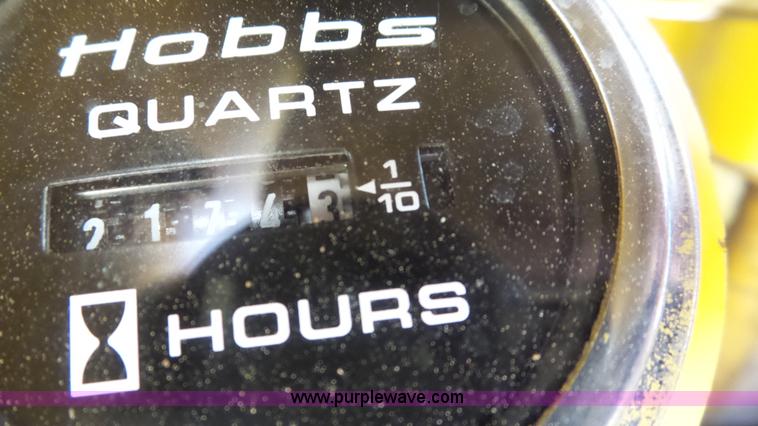 image for item L2196 1996 John Deere 450G LT Series IV pipelayer