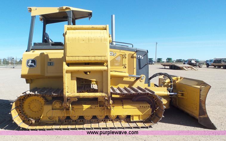 image for item L2197 2005 John Deere 700J pipelayer