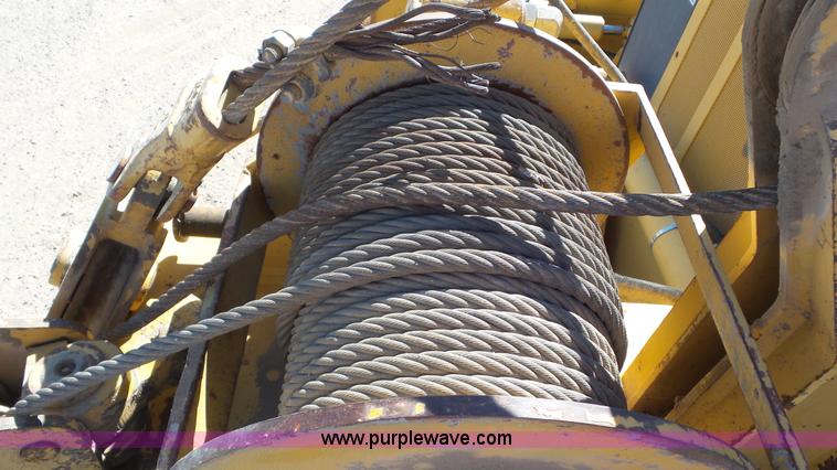 image for item L2197 2005 John Deere 700J pipelayer