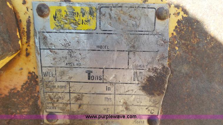 image for item L2197 2005 John Deere 700J pipelayer