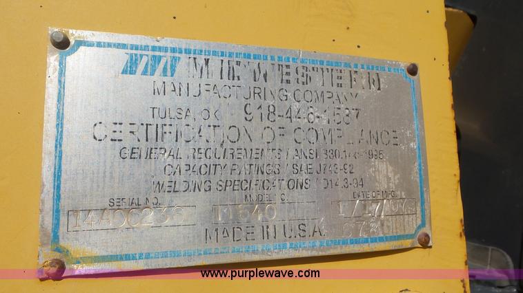 image for item L2197 2005 John Deere 700J pipelayer