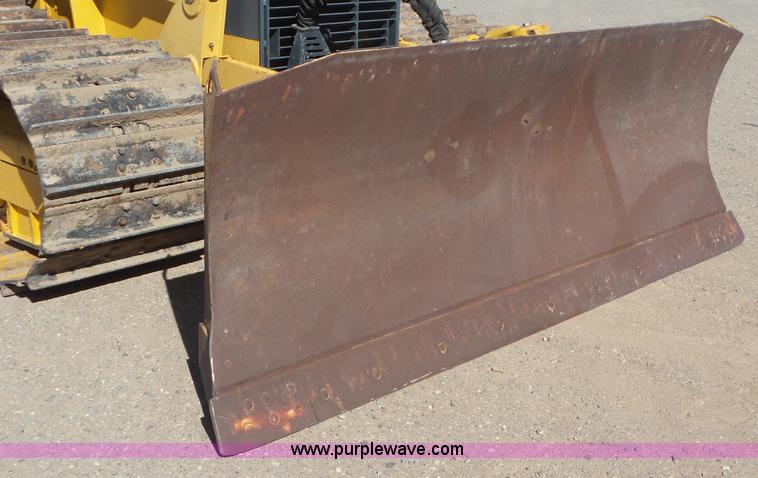 image for item L2197 2005 John Deere 700J pipelayer