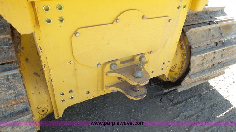 image for item L2197 2005 John Deere 700J pipelayer