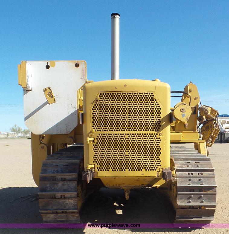 image for item L2199 1971 Caterpillar D7F pipelayer