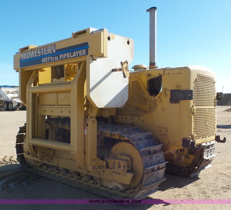 image for item L2199 1971 Caterpillar D7F pipelayer