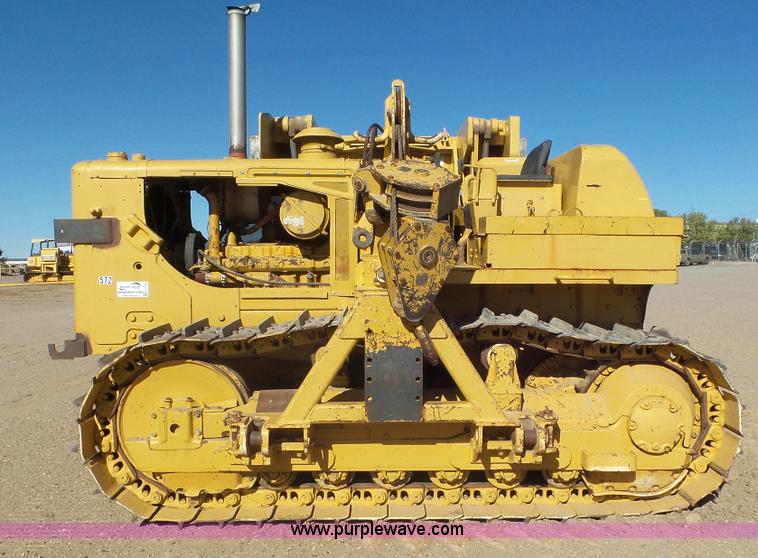 image for item L2199 1971 Caterpillar D7F pipelayer