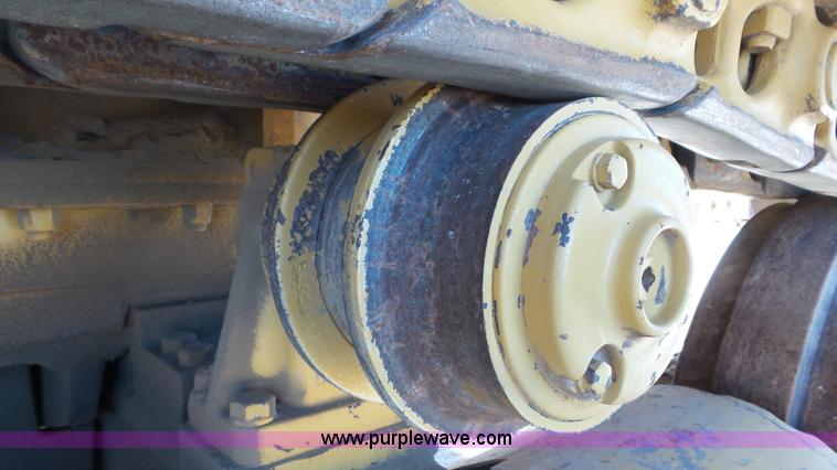 image for item L2199 1971 Caterpillar D7F pipelayer