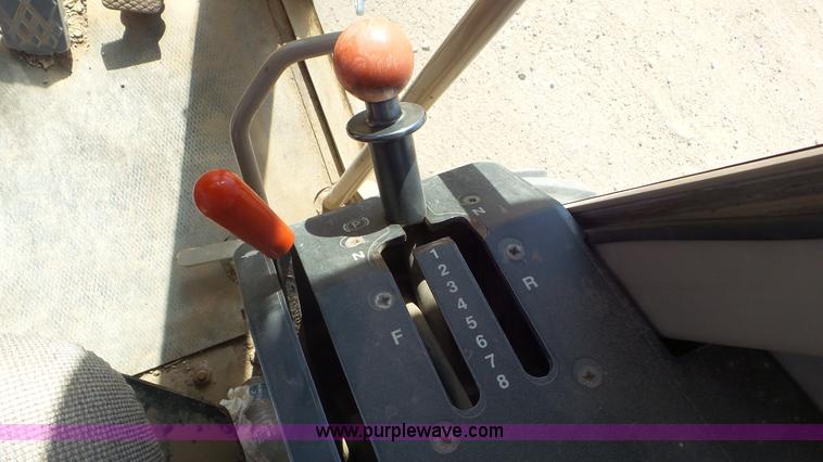 image for item L2201 1998 John Deere 670C motor grader