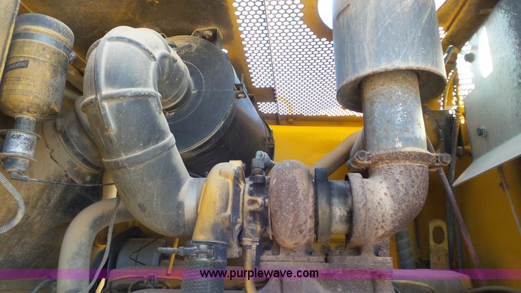 image for item L2201 1998 John Deere 670C motor grader