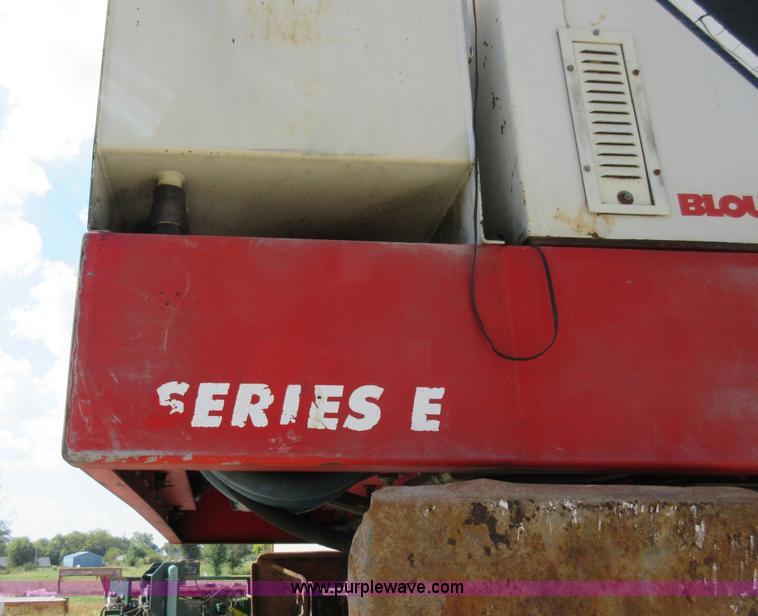 image for item L5438 1999 Prentice 210E log loader