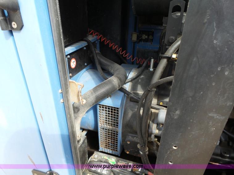 image for item L5653 2003 Sdmo JS60UC generator