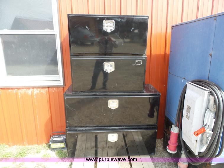 image for item L5654 (4) toolboxes