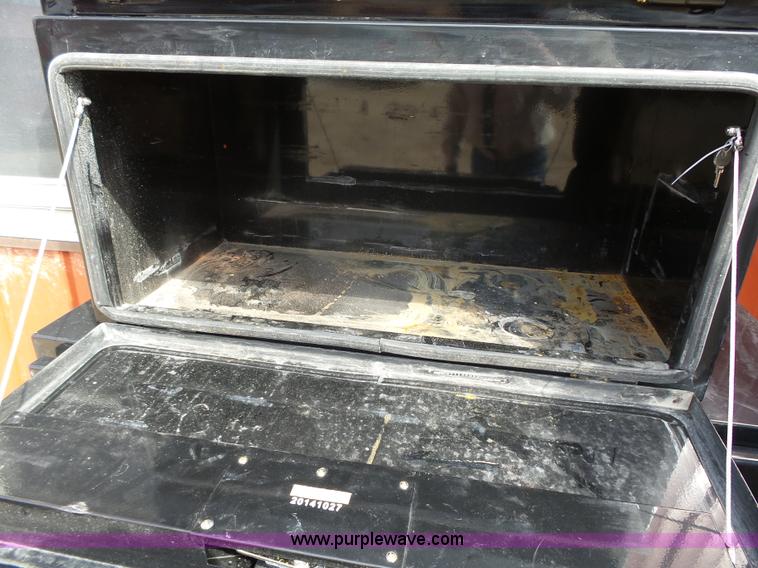 image for item L5654 (4) toolboxes