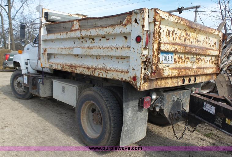 image for item L5656 2001 GMC TopKick dump truck