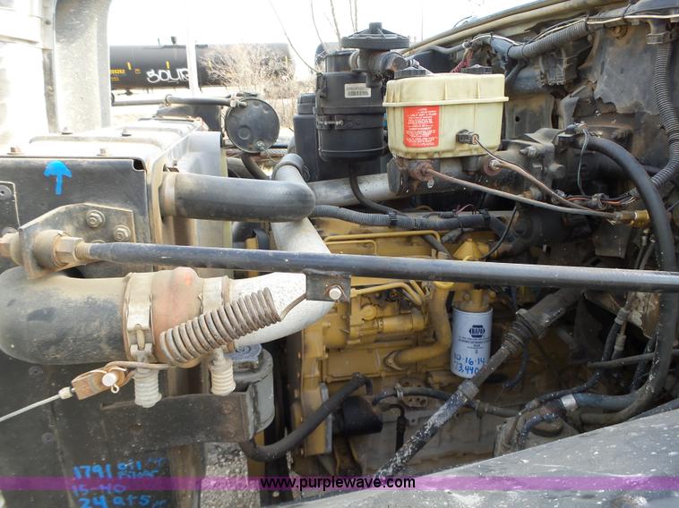 image for item L5656 2001 GMC TopKick dump truck