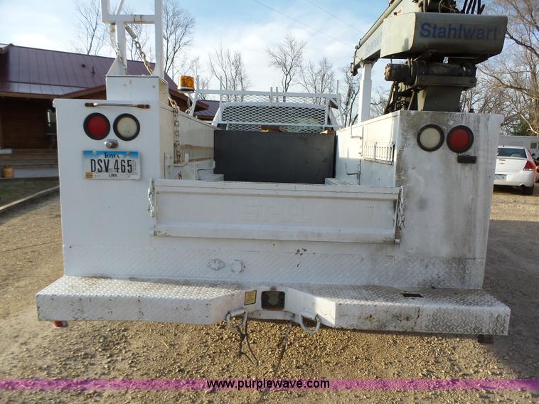 image for item L5663 1994 Chevrolet 3500HD utility truck with crane