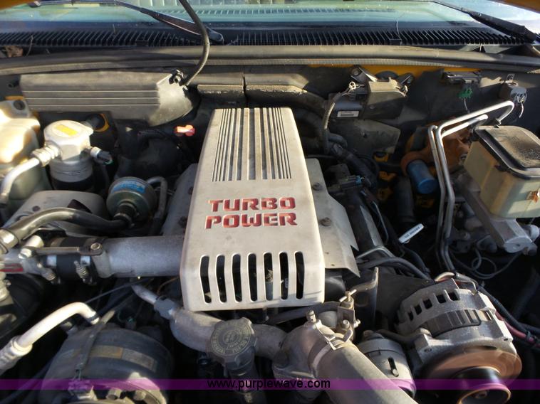 image for item L5663 1994 Chevrolet 3500HD utility truck with crane