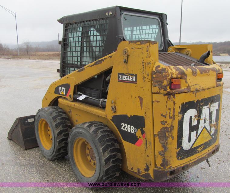 image for item L5670 2010 Caterpillar 226B Series 3 skid steer