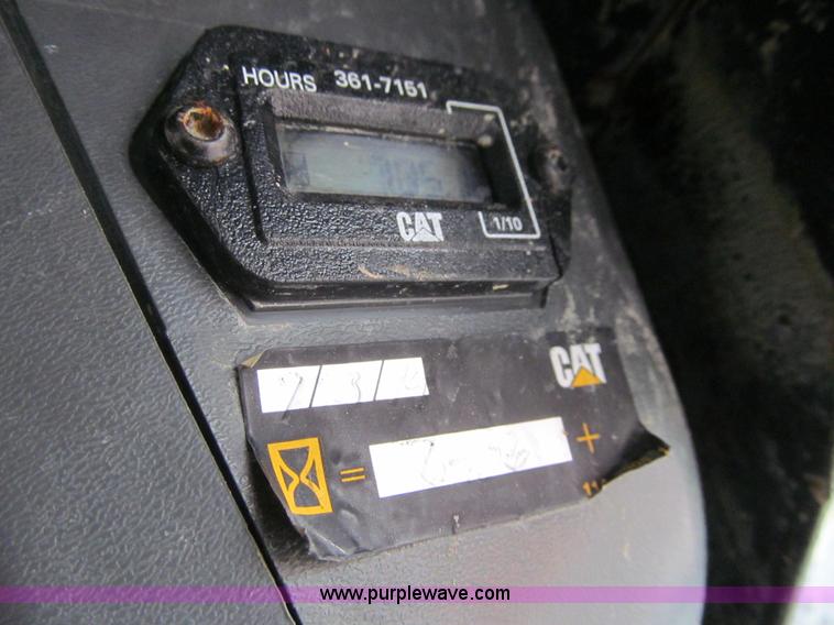 image for item L5670 2010 Caterpillar 226B Series 3 skid steer