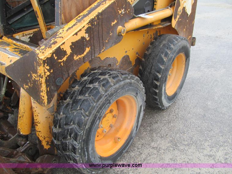 image for item L5671 1997 Mustang 2040 skid steer