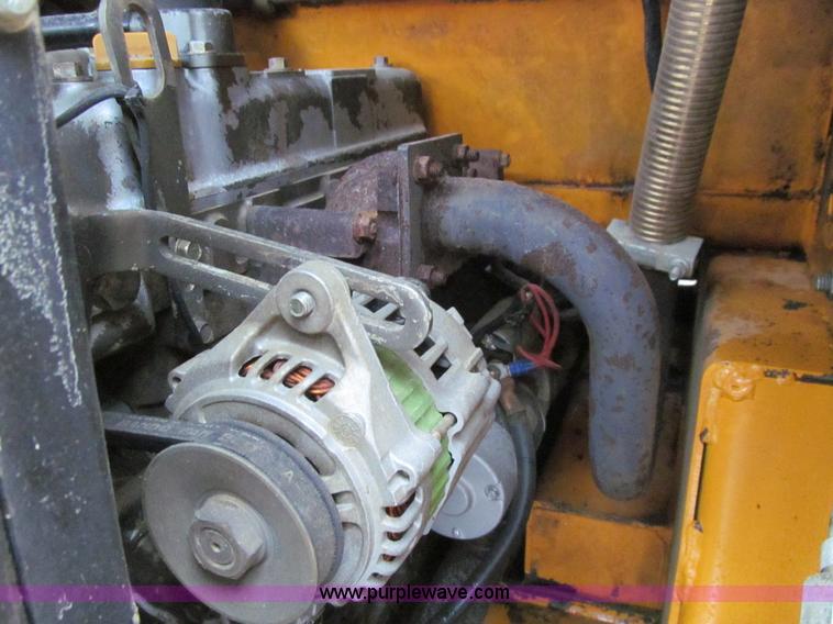 image for item L5671 1997 Mustang 2040 skid steer