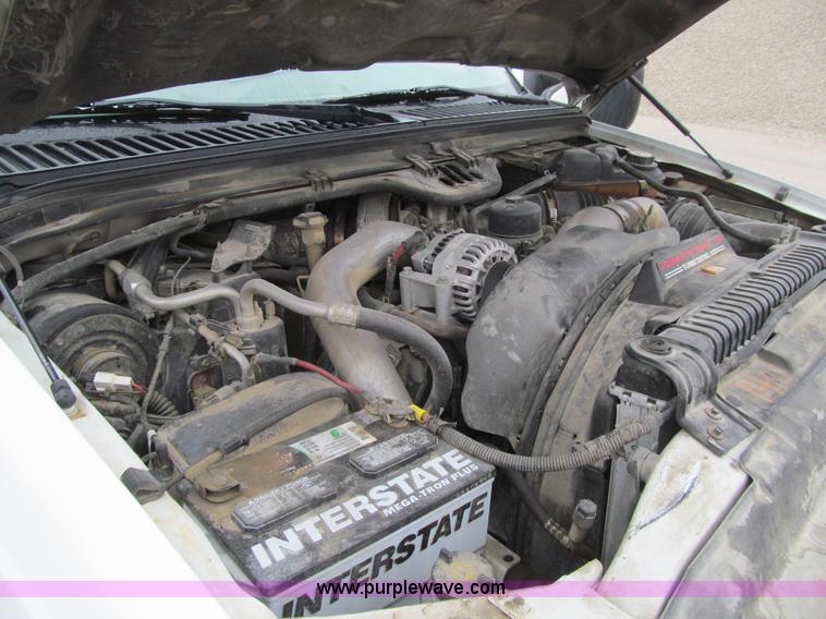 image for item L5673 2003 Ford F250 Super Duty XL SuperCab pickup truck