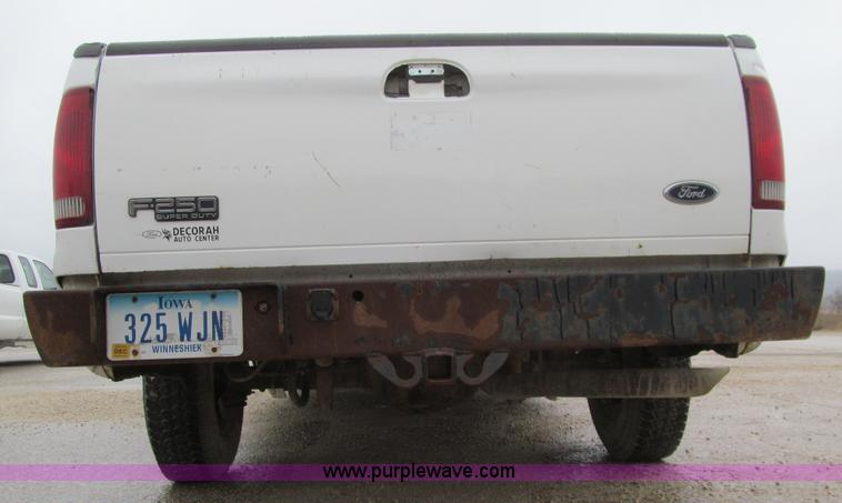 image for item L5674 2000 Ford F250 Super Duty XL SuperCab pickup truck