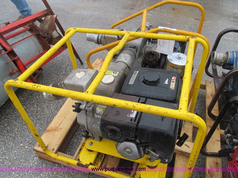 image for item L5681 (2) Waker PT-3 water pumps