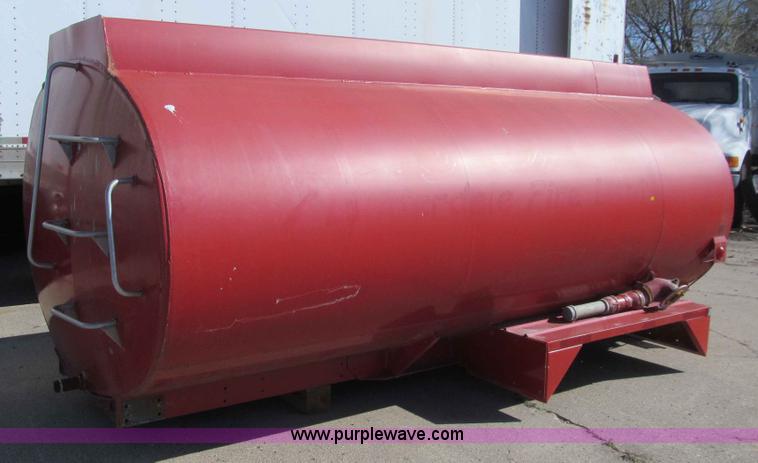 image for item L5697 Water tank bed