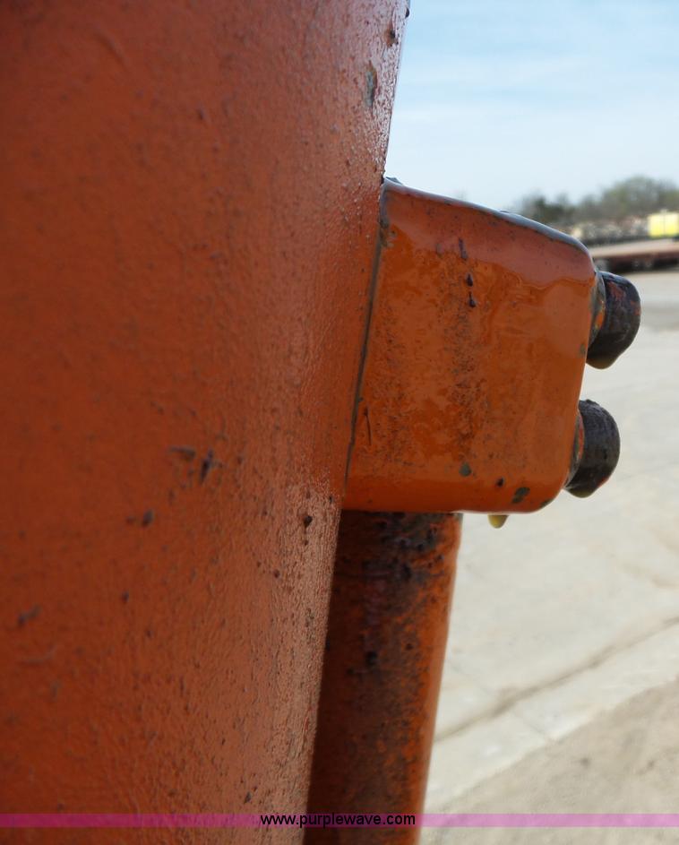 image for item L6287 1995 Daewoo DH320 excavator