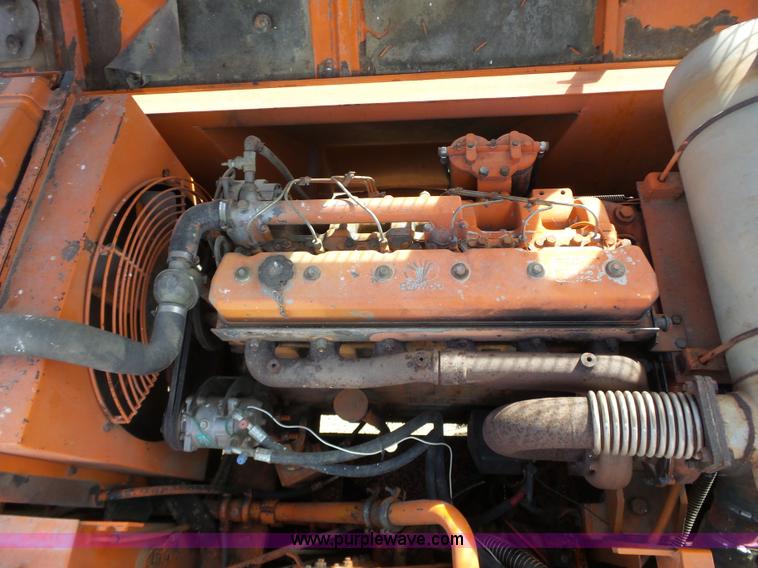 image for item L6287 1995 Daewoo DH320 excavator