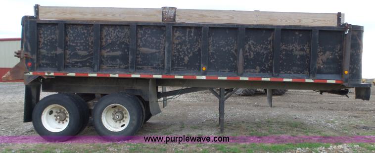 image for item L6303 2000 Dump-rite DR-24 end dump trailer