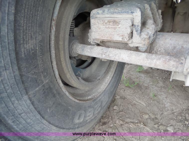 image for item L6303 2000 Dump-rite DR-24 end dump trailer