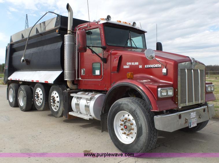 image for item L6305 1999 Kenworth W900 dump truck