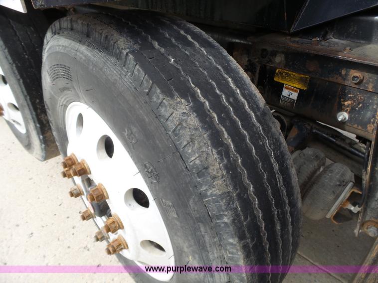 image for item L6305 1999 Kenworth W900 dump truck