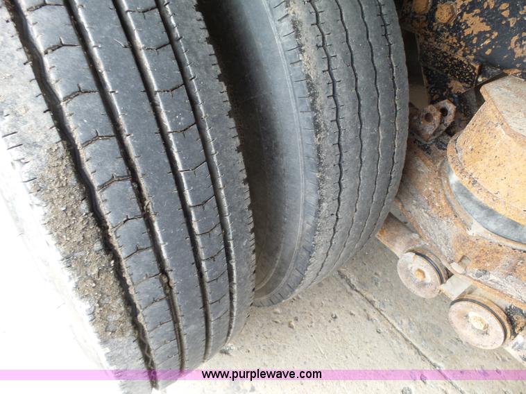 image for item L6305 1999 Kenworth W900 dump truck