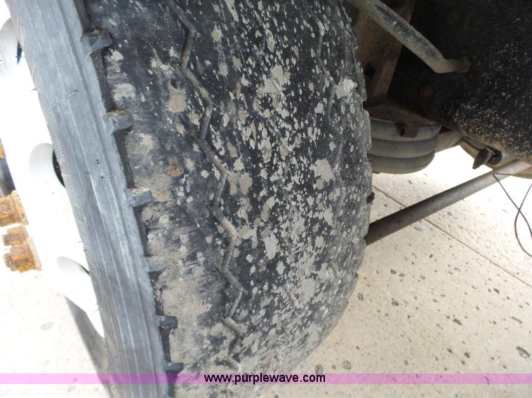 image for item L6305 1999 Kenworth W900 dump truck