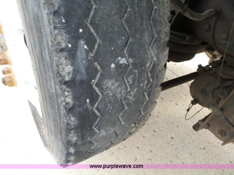 image for item L6305 1999 Kenworth W900 dump truck