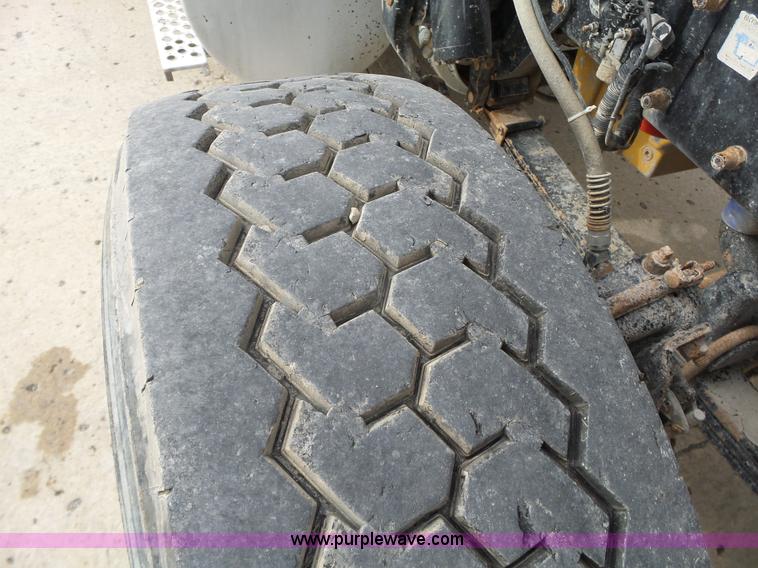 image for item L6305 1999 Kenworth W900 dump truck