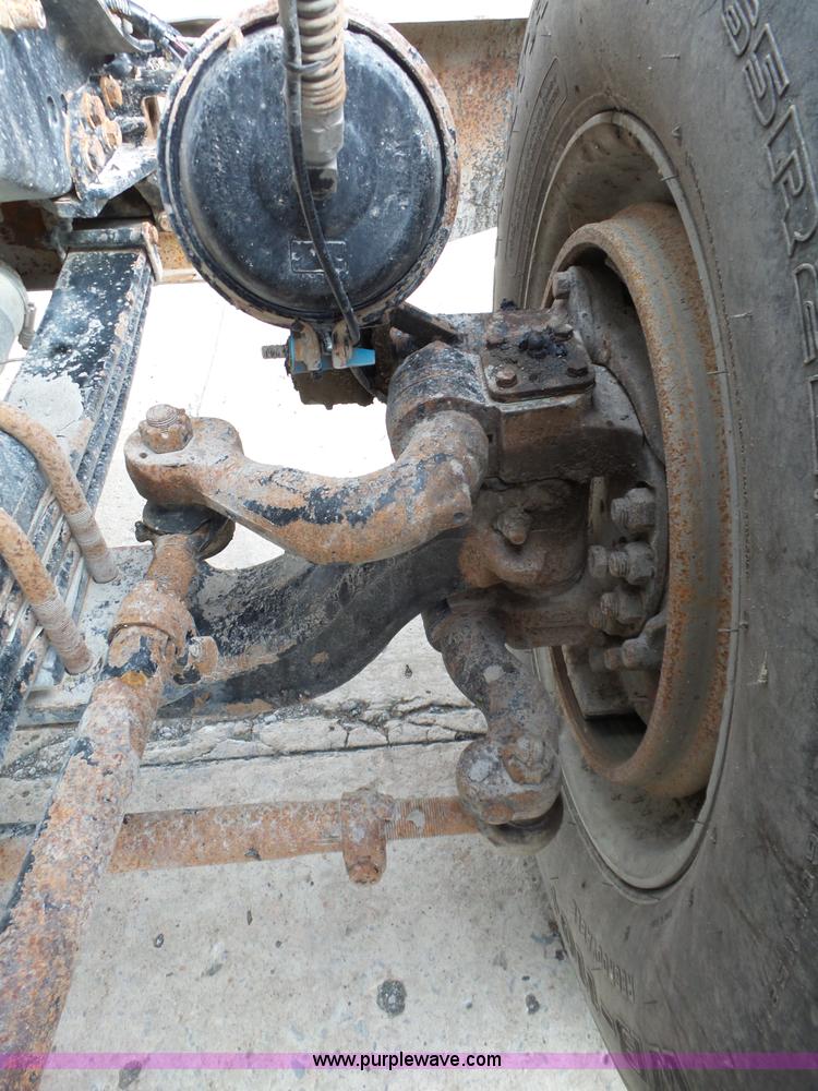 image for item L6305 1999 Kenworth W900 dump truck