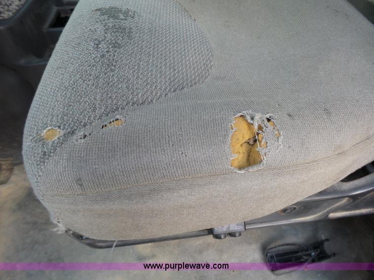 image for item L6314 2000 Sterling A9500 semi truck