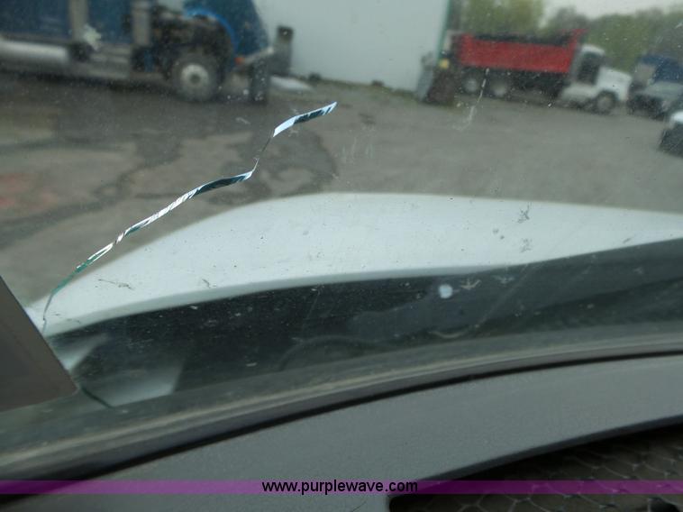 image for item L6314 2000 Sterling A9500 semi truck